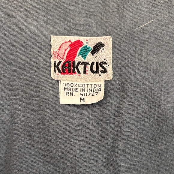 Elephant Patterned Embroidered Vest - Picture 6 of 8